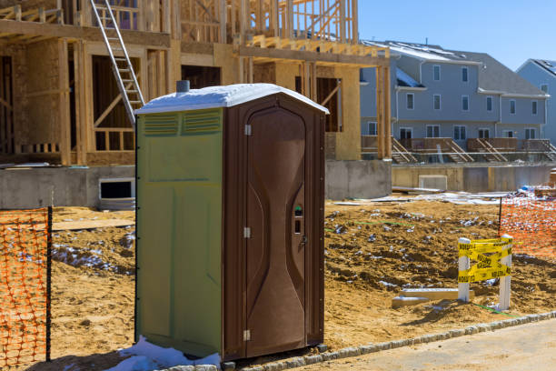 Best Portable bathroom rental  in New Lno, LA